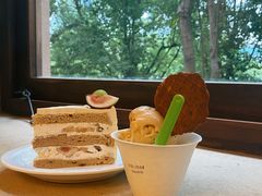-HOLIDAY休日(后田垟巷店)