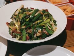 -黄泥岗·地道湖北菜(奥特莱斯店)