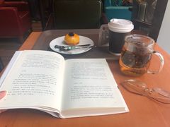 -西西弗书店&矢量咖啡(凯德晶萃广场店)