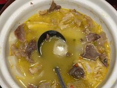 -霄汉牛三鲜湖北砂锅菜(万松园2店)