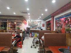大堂-哈尔滨东北铁锅炖(都督街店)