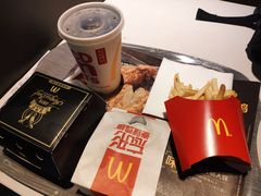 -麦当劳(新洲南路店)