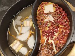 -沸炉重庆老火锅(军事博物馆店)
