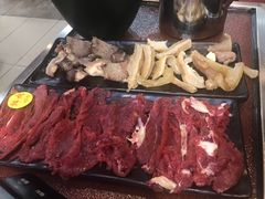 -牛肉彪·19年专注·潮汕牛肉火锅(祈福店)