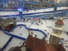 -长沙湘江冰雪世界