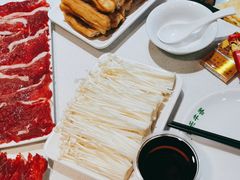 -老王全牛宴·鲜牛肉牛杂火锅(总店)