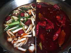 -湊湊火锅·茶憩(新中关购物中心店)