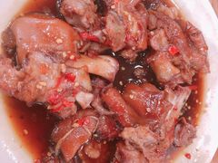 辛辣猪蹄-贤花饭店(城阳店)