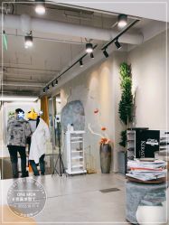 -变画·发型STUDIO