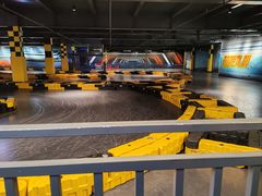 -极限PLAY运动娱乐新世界·团建派对潮玩休闲馆·室内蹦极高空游乐园