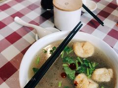 -苓记南京鸭血粉丝.皮肚面(县东巷店)