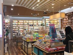 -猫的天空之城概念书店(印象城购物中心店)