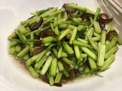 水芹炒海参丝-留芳·文旅古月楼(老街店)