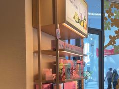 -奈雪的茶(青岛卓悦里INTOWN店)