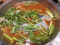 -老凯俚酸汤鱼(鸿通城店)