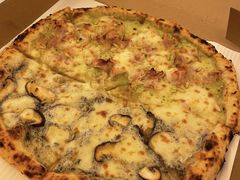 青酱披萨-Primo·丽莫意大利窑烤披萨