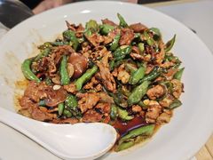 -霸蛮湖南菜·牛肉粉(荣京西街店)