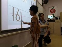 -瑞思少儿中心·少儿英语素养启蒙(回龙观校区)