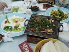 -大鸭梨烤鸭店(金顶街店)