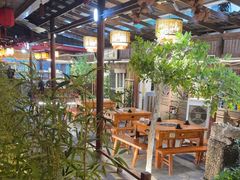 -三道苗苗鱼·美蛙黄辣丁(八里店)