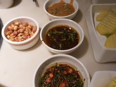 -左庭右院鲜牛肉火锅(浦江欢乐颂店)