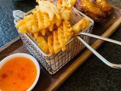 -上海齐鲁万怡大酒店·辣椒屋咖啡厅