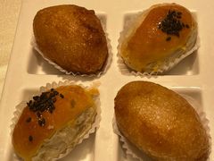 怀旧咸水角拼皮蛋酥-东海海鲜酒家(流花店)