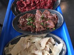 -牛一煲美食(江高店)