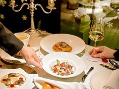 -弦月窗LUNETTE BY AMANDA(复兴路店)