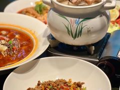 -艳阳天·非遗楚菜(武汉客厅店)