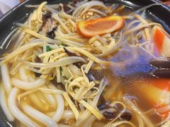 -沁麦源过桥米线(总店)