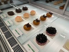 -潮一不贰·法式甜品·生日蛋糕·西式简餐(外滩店)