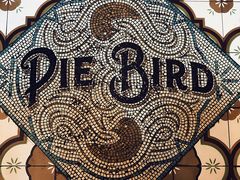 -Pie Bird(新闸路店)