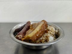 香肠扣肉糯米饭-梁阿婆廿年老牌扣肉糯米饭