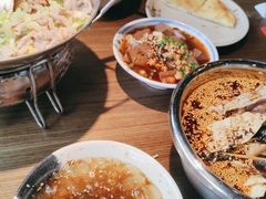 -肖四女乐山跷脚牛肉(南汇大学城生活广场店)