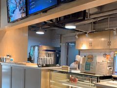 -F+轻食健身赋能空间(中华北路国贸商场店)