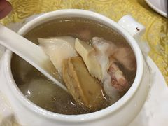 至尊佛跳墙-九大簋家宴(北京路店)