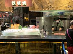 -四海一家自助餐(益田假日广场店)