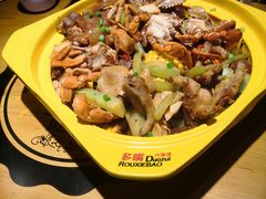 -多嘴肉蟹煲(万达店)