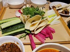 大丰收蘸酱菜-关东小磨东北菜(上海长风大悦城店)
