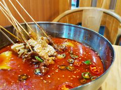红汤串串-嗜辣吃客
