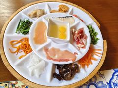 -芸南道·过桥米线(昆明老街旗舰店)