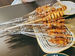 -许哥东北烧烤·铁丳烤串·宫后夹肉(繁花中心店)