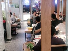 -三人行骨头王火锅(长寿店)