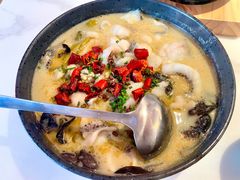 酸菜鱼（小份）-荷塘秋月·本帮江浙菜(国权路店)