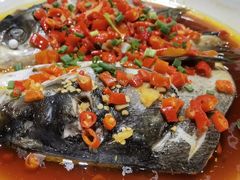 剁椒蒸鱼头王-毛家湾饭店·品牌湘菜(海印店)