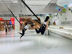 -Jumphai室内蹦极运动