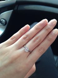 -威德钻石-克拉钻大本营(南京东路店)