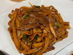 干炒牛河-稻香酒家·34年老字号·港式粤菜(汉街店)