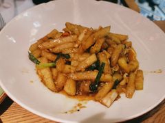 -吃饭皇帝大(长宁龙之梦店)